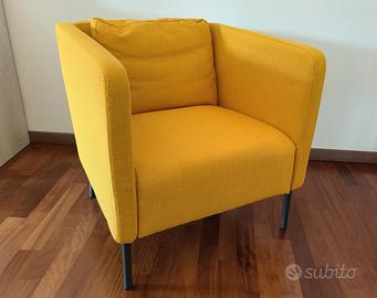 Poltrona IKEA gialla modello EKERÖ –  (2021)