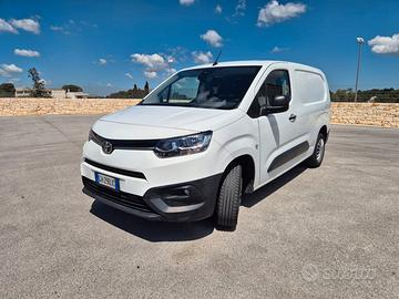 TOYOYA PROACE 3 POSTI PROLUNGATO