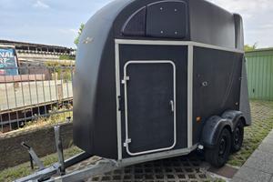 Van trasporto 2 cavalli Trailer Humbaur