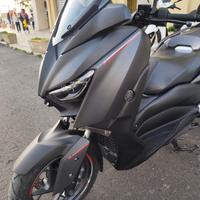 Yamaha X-Max 125