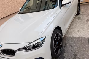 BMW 320d Touring xDrive Sport Line