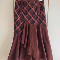 Vintage gonna fantasia tartan e asimmetrica, 42