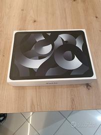 iPad Air 5th Generation Wi-Fi+Cellular 