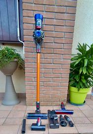 Dyson v8 aspirapolvere senza fili