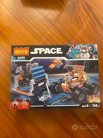 Lego “cogo” space