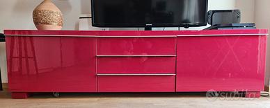 Mobile contenitivo porta TV Ikea rosso bordeaux 