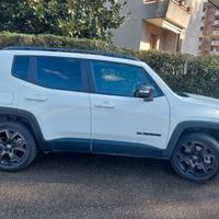 Jeep Renegade PHEV 80th Anniversary