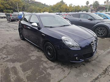 Alfa Romeo Giulietta 1.6 JTDm a.f.f.a.r.r.o.n.e.e.