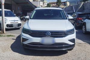 Volkswagen Tiguan 2.0 TDI 150 CV R-Line 2021 USATO