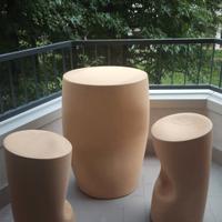 tavolo e sedute di DESIGN