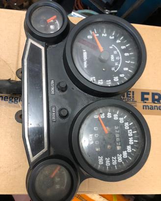 Strumentazl0ne Kawasakl Gpz9oo  (50€)