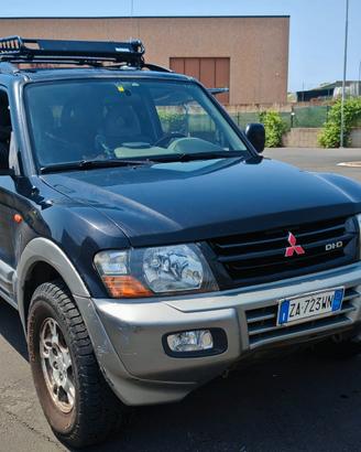 Mitsubishi Pajero  V60 3.2 