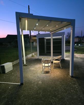 Pergotenda motorizzata autoportante 