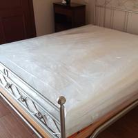 Letto completo senza materasso