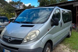 Opel Vivaro 9 posti