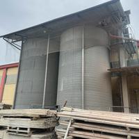 Silos per cereali e nocciole