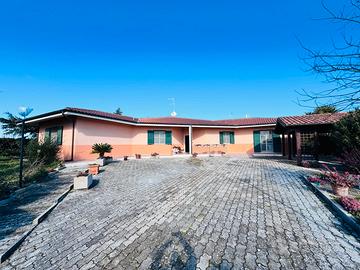 Villa singola, Colle della Torre, Termoli