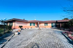 Villa singola, Colle della Torre, Termoli