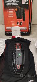 Set gilet airbag ixon e due caschi modulari