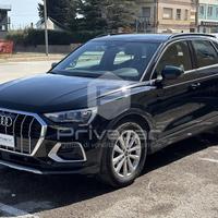 AUDI Q3 35 TDI S tronic Business Advanced