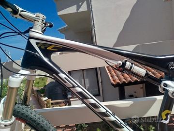 scott fullcarbon fullsuspendet