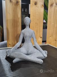 statuetta d'arredamento 