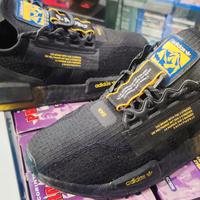 Sneakers Adidas NMD R1 V2 Black/Yellow