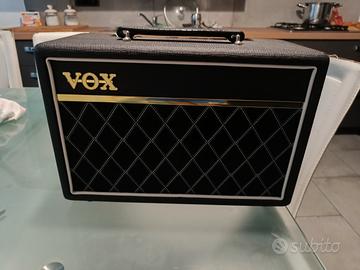 amplificatore basso VOX 