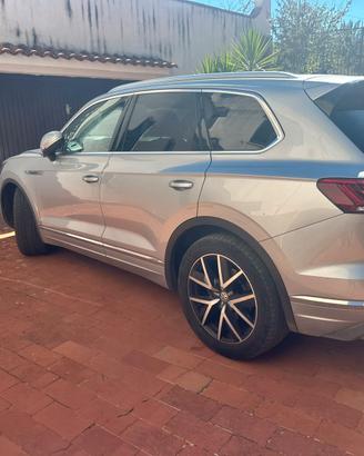 Touareg 231 CV
