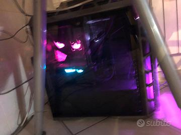 Computer fisso gaming trattabile