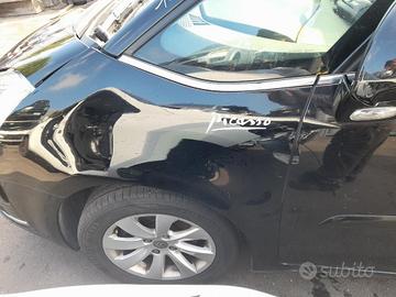 PARAFANGO ANT. SX. CITROEN C4 PICASSO «I» (2007)