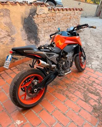 Scarico austin racing duke 790/890