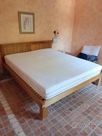 struttura letto completa di rete e materasso