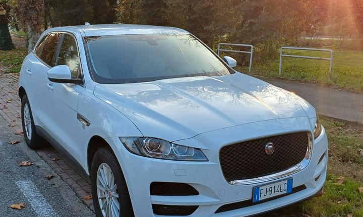 JAGUAR F-PACE  PRESTIGE