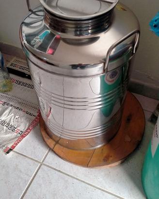 Contenitori per l' olio