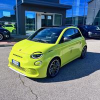 ABARTH 500e Turismo / Acid Green