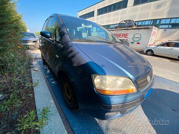 FIAT IDEA PER RICAMBI