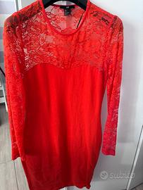 Abito con pizzo rosso H&M