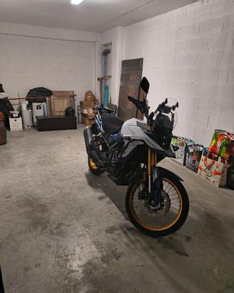 v strom 800 de accessoriata