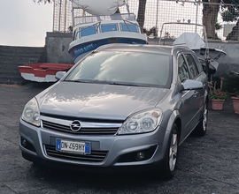 Opel Astra H station wagon sport 1.7