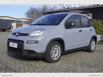FIAT Panda 1.0 FireFly S&S Hybrid Adatta a Neopate