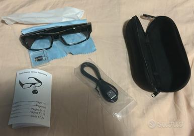 Occhiali intelligenti con fotocamera