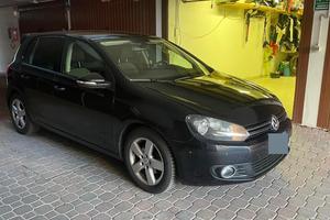 Volkswagen Golf 6 1.6 TDI 105 CV