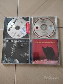CD in foto disponibili 