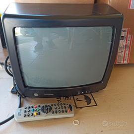 TV a colori vintage