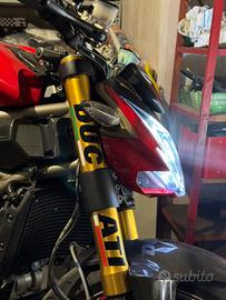 Ducati streetfighter 1098 S (rosso corsa)