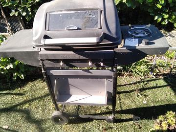 barbacue da giardino a gas