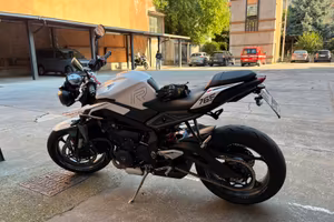 Triumph Street triple 765 R