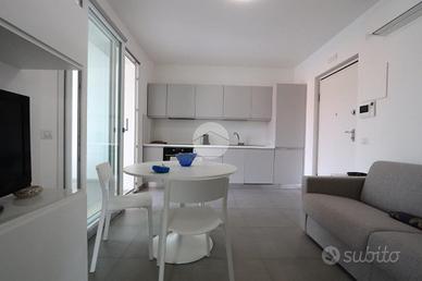 3 LOCALI A TORTORETO