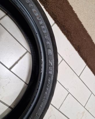 Gomme Metzeler Roadtec Z8 interact